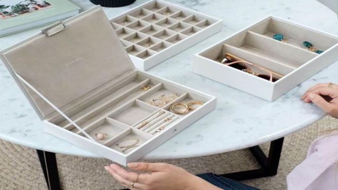 Organise it 3 Signs You Need a Jewellery Organiser